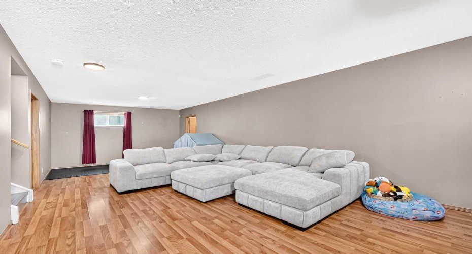 47 Harvest Glen Rise, Calgary, Alberta T3K4C1, 4 Bedrooms Bedrooms, ,3 BathroomsBathrooms,Residential,For Sale,Harvest Glen,A2321581