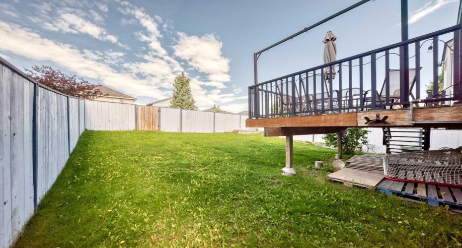47 Harvest Glen Rise, Calgary, Alberta T3K4C1, 4 Bedrooms Bedrooms, ,3 BathroomsBathrooms,Residential,For Sale,Harvest Glen,A2321581