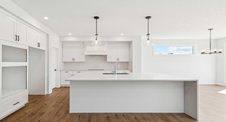 35 Creekside Rise, Calgary, Alberta T2X5V9, 3 Bedrooms Bedrooms, ,3 BathroomsBathrooms,Residential,For Sale,Creekside,A2322503