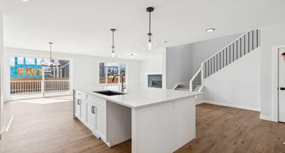 35 Creekside Rise, Calgary, Alberta T2X5V9, 3 Bedrooms Bedrooms, ,3 BathroomsBathrooms,Residential,For Sale,Creekside,A2322503