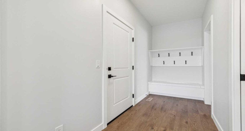 35 Creekside Rise, Calgary, Alberta T2X5V9, 3 Bedrooms Bedrooms, ,3 BathroomsBathrooms,Residential,For Sale,Creekside,A2322503