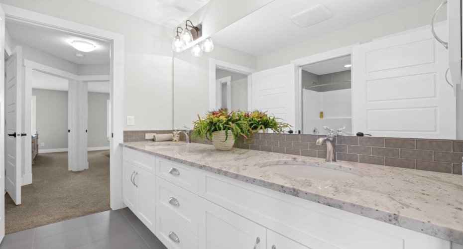 5-pc ensuite
