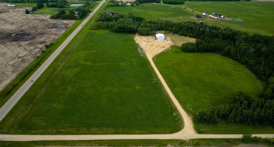 671059 Highway 813, Rural Athabasca County, Alberta T9S 2A5, ,Land,For Sale,Highway 813,A2322516
