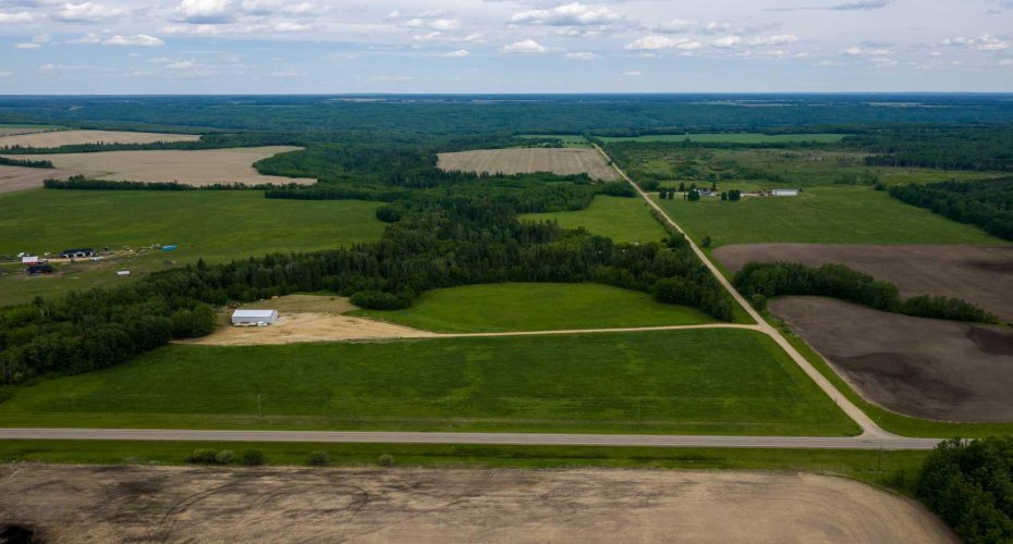 671059 Highway 813, Rural Athabasca County, Alberta T9S 2A5, ,Land,For Sale,Highway 813,A2322516