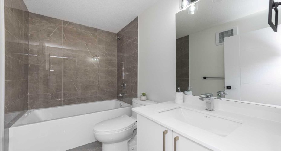 88 Heritage Manor, Cochrane, Alberta T4C 3K8, 3 Bedrooms Bedrooms, ,3 BathroomsBathrooms,Residential,For Sale,Heritage,A2322631