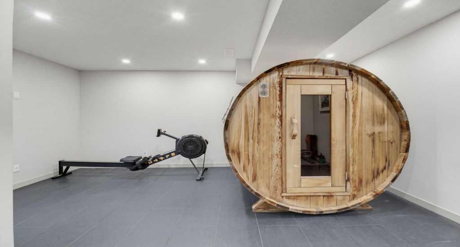Versatile recreation room, fitness area, or flex space to suit your family's changing needs.