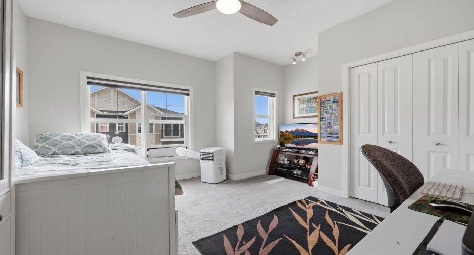 250 Fireside View, Cochrane, Alberta T4C2M2, 2 Bedrooms Bedrooms, ,2 BathroomsBathrooms,Residential,For Sale,Fireside,A2322850