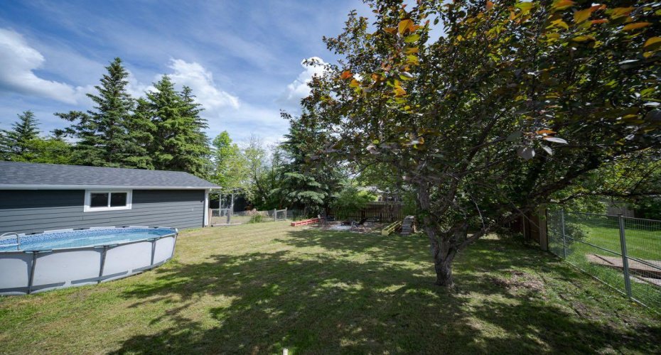 773 Timberline Drive, Fort McMurray, Alberta T9K 1B1, 4 Bedrooms Bedrooms, ,3 BathroomsBathrooms,Residential,For Sale,Timberline,A2322469