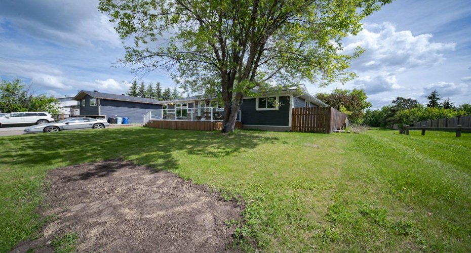 773 Timberline Drive, Fort McMurray, Alberta T9K 1B1, 4 Bedrooms Bedrooms, ,3 BathroomsBathrooms,Residential,For Sale,Timberline,A2322469