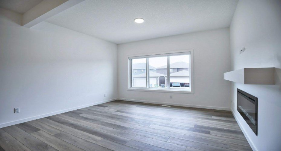 41 Legacy Point Terrace, Calgary, Alberta T2X 6R9, 4 Bedrooms Bedrooms, ,3 BathroomsBathrooms,Residential,For Sale,Legacy Point,A2322526