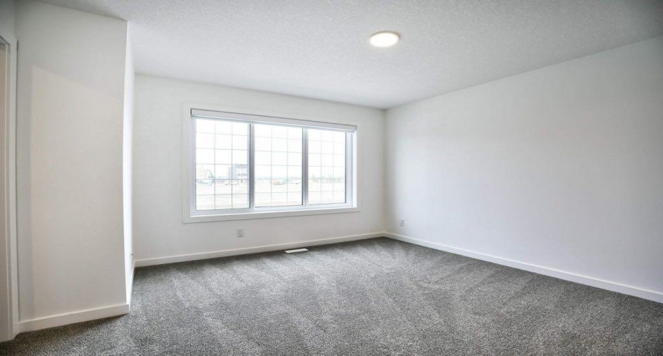 41 Legacy Point Terrace, Calgary, Alberta T2X 6R9, 4 Bedrooms Bedrooms, ,3 BathroomsBathrooms,Residential,For Sale,Legacy Point,A2322526