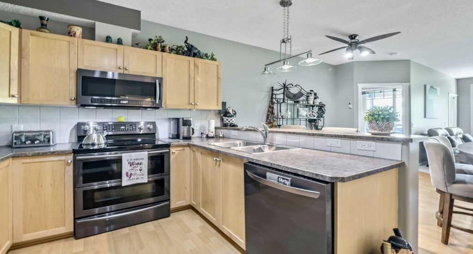 500 7 Street, High River, Alberta T1V 1T6, 2 Bedrooms Bedrooms, ,2 BathroomsBathrooms,Residential,For Sale,7,A2322529