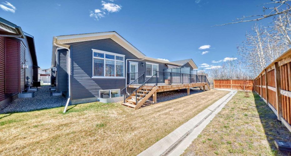 55 Fireside Circle, Cochrane, Alberta T4C 1P5, 3 Bedrooms Bedrooms, ,3 BathroomsBathrooms,Residential,For Sale,Fireside,A2320323