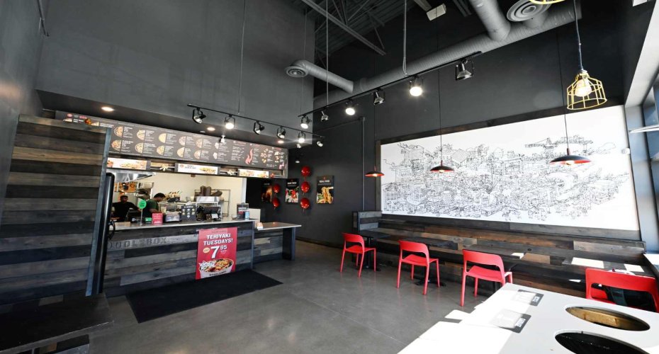 Cochrane, Alberta, ,Commercial,For Lease,A2312964