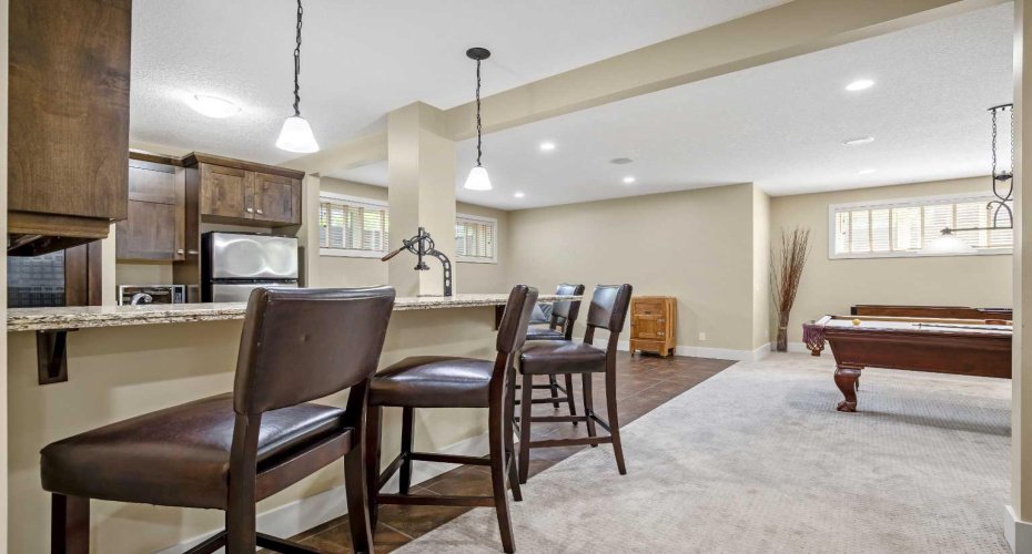150 Cimarron Drive, Okotoks, Alberta T1S2P3, 3 Bedrooms Bedrooms, ,4 BathroomsBathrooms,Residential,For Sale,Cimarron,A2321398