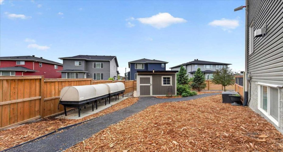 119 Dawson Harbour Court, Chestermere, Alberta T1X 1Z7, 5 Bedrooms Bedrooms, ,4 BathroomsBathrooms,Residential,For Sale,Dawson Harbour,A2322839