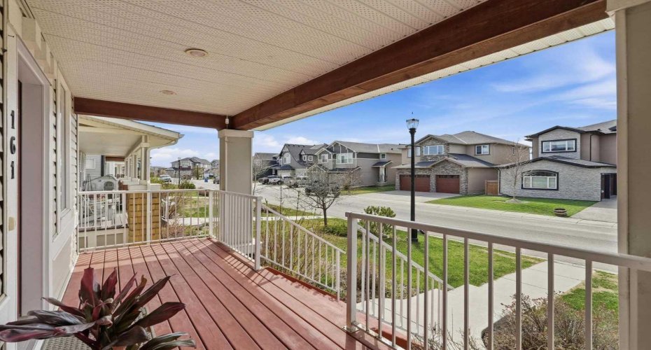 161 Rainbow Falls Glen, Chestermere, Alberta T1X 0S5, 5 Bedrooms Bedrooms, ,4 BathroomsBathrooms,Residential,For Sale,Rainbow Falls,A2309616