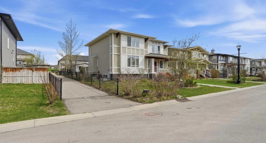 161 Rainbow Falls Glen, Chestermere, Alberta T1X 0S5, 5 Bedrooms Bedrooms, ,4 BathroomsBathrooms,Residential,For Sale,Rainbow Falls,A2309616