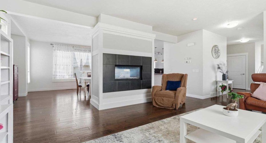 161 Rainbow Falls Glen, Chestermere, Alberta T1X 0S5, 5 Bedrooms Bedrooms, ,4 BathroomsBathrooms,Residential,For Sale,Rainbow Falls,A2309616