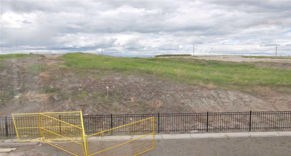 155 Sundown Crescent, Cochrane, Alberta T4C 1Y3, 3 Bedrooms Bedrooms, ,3 BathroomsBathrooms,Residential,For Sale,Sundown,A2312359