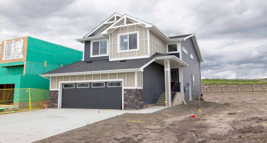 155 Sundown Crescent, Cochrane, Alberta T4C 1Y3, 3 Bedrooms Bedrooms, ,3 BathroomsBathrooms,Residential,For Sale,Sundown,A2312359