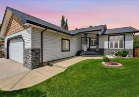 147 Cove Place, Chestermere, Alberta t1x1j6, 3 Bedrooms Bedrooms, ,3 BathroomsBathrooms,Residential,For Sale,Cove,A2323039