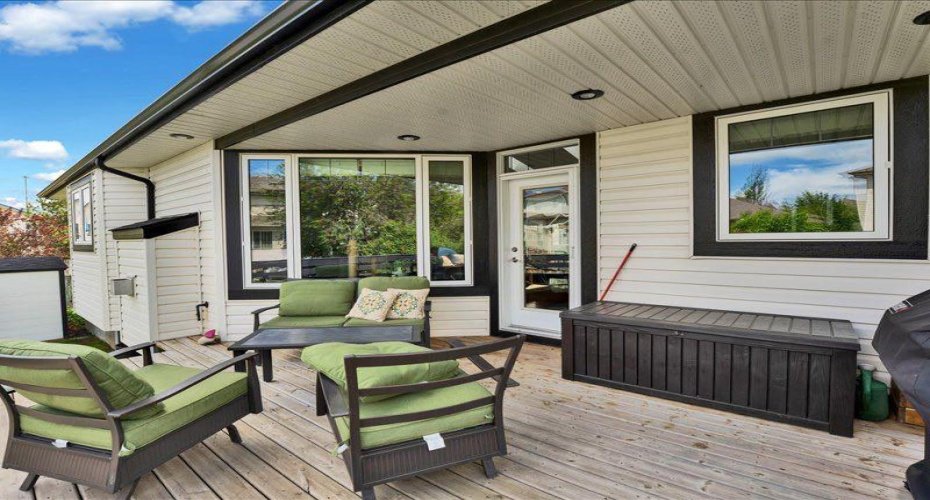 147 Cove Place, Chestermere, Alberta t1x1j6, 3 Bedrooms Bedrooms, ,3 BathroomsBathrooms,Residential,For Sale,Cove,A2323039