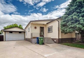 840 Spring Haven Court, Airdrie, Alberta T4A 1B7, 3 Bedrooms Bedrooms, ,2 BathroomsBathrooms,Residential,For Sale,Spring Haven,A2323158