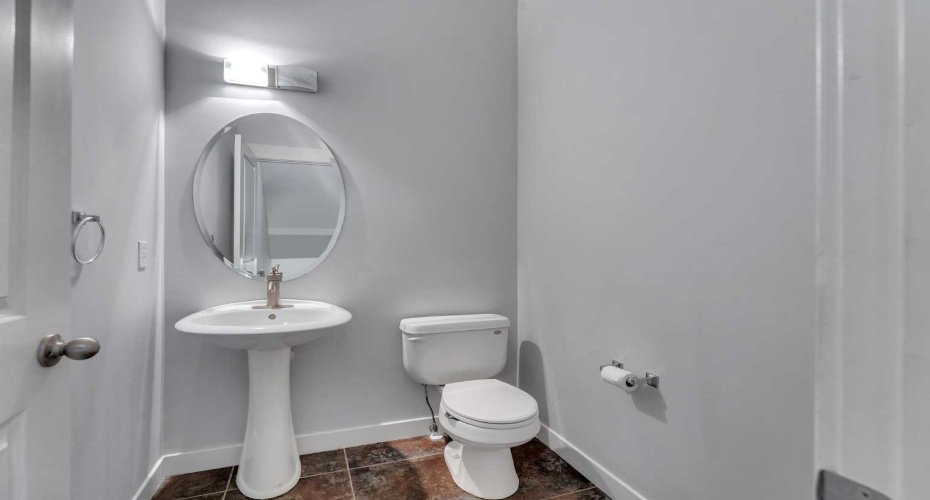 304 Rainbow Falls Drive, Chestermere, Alberta T1X 0E4, 3 Bedrooms Bedrooms, ,3 BathroomsBathrooms,Residential,For Sale,Rainbow Falls,A2323224