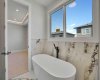 Tub