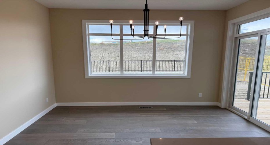 147 sundown Crescent, Cochrane, Alberta T4C 1Y3, 3 Bedrooms Bedrooms, ,3 BathroomsBathrooms,Residential,For Sale,sundown,A2312374