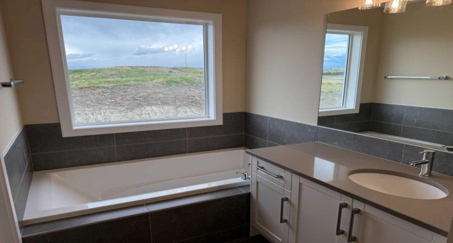 147 sundown Crescent, Cochrane, Alberta T4C 1Y3, 3 Bedrooms Bedrooms, ,3 BathroomsBathrooms,Residential,For Sale,sundown,A2312374