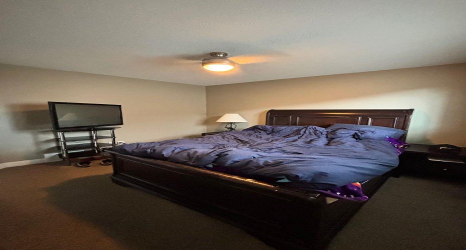 11570 76 Avenue, Grande Prairie, Alberta T8W 0B6, 5 Bedrooms Bedrooms, ,3 BathroomsBathrooms,Residential,For Sale,76,A2323095