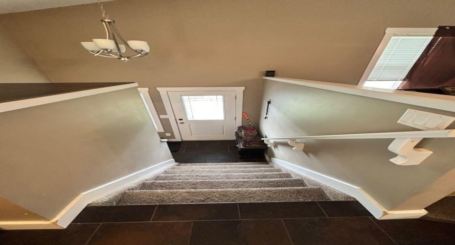 11570 76 Avenue, Grande Prairie, Alberta T8W 0B6, 5 Bedrooms Bedrooms, ,3 BathroomsBathrooms,Residential,For Sale,76,A2323095