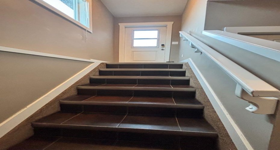 11570 76 Avenue, Grande Prairie, Alberta T8W 0B6, 5 Bedrooms Bedrooms, ,3 BathroomsBathrooms,Residential,For Sale,76,A2323095
