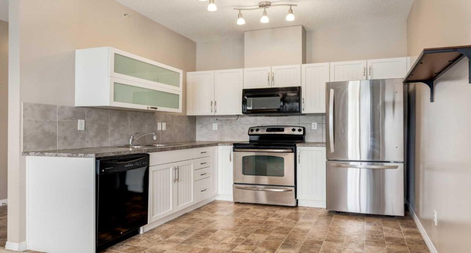1727 54 Street, Calgary, Alberta T2A 1B7, 2 Bedrooms Bedrooms, ,2 BathroomsBathrooms,Residential,For Sale,54,A2323141