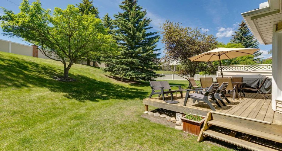 131 Shawnee Manor, Calgary, Alberta T2Y1W7, 3 Bedrooms Bedrooms, ,3 BathroomsBathrooms,Residential,For Sale,Shawnee,A2323151