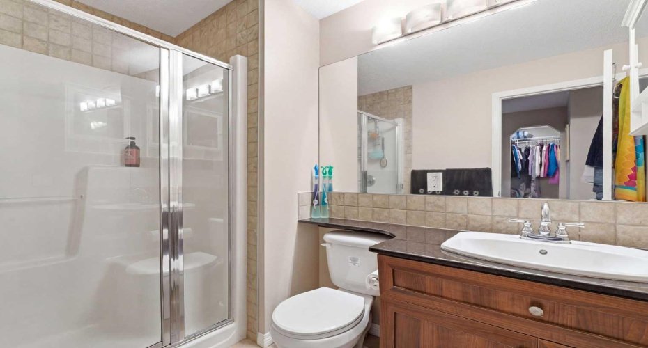107 Skyview Springs Manor, Calgary, Alberta T3N 0A8, 4 Bedrooms Bedrooms, ,3 BathroomsBathrooms,Residential,For Sale,Skyview Springs,A2323197