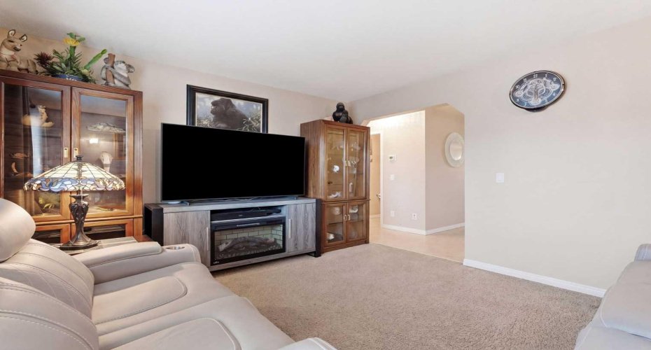 107 Skyview Springs Manor, Calgary, Alberta T3N 0A8, 4 Bedrooms Bedrooms, ,3 BathroomsBathrooms,Residential,For Sale,Skyview Springs,A2323197