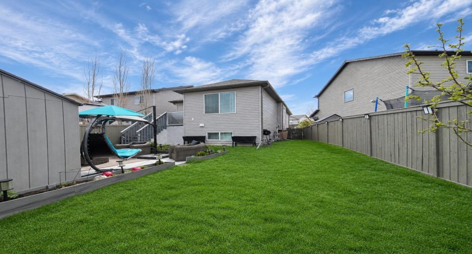 107 Skyview Springs Manor, Calgary, Alberta T3N 0A8, 4 Bedrooms Bedrooms, ,3 BathroomsBathrooms,Residential,For Sale,Skyview Springs,A2323197