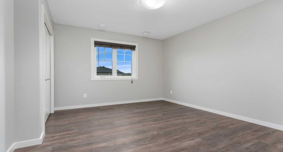 43 Reid Court, Sylvan Lake, Alberta T4S 0K1, 2 Bedrooms Bedrooms, ,1 BathroomBathrooms,Residential,For Sale,Reid,A2323230