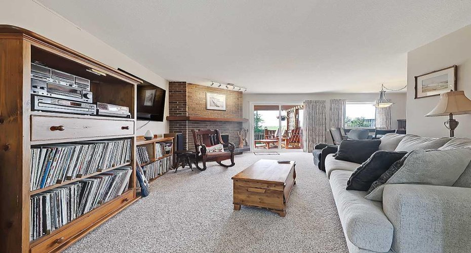 19 Tongue Road, High River, Alberta T1V 1C8, 3 Bedrooms Bedrooms, ,2 BathroomsBathrooms,Residential,For Sale,Tongue,A2323259