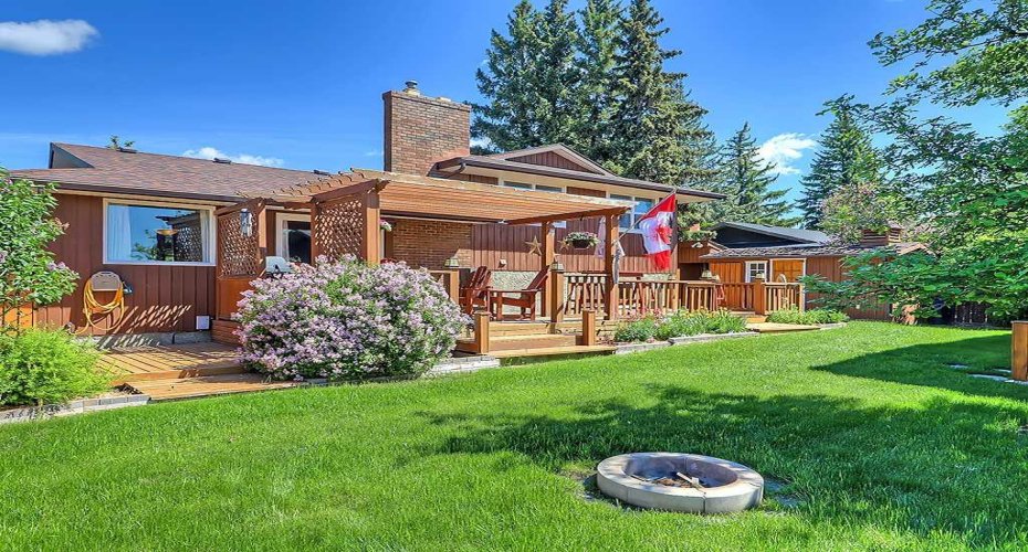 19 Tongue Road, High River, Alberta T1V 1C8, 3 Bedrooms Bedrooms, ,2 BathroomsBathrooms,Residential,For Sale,Tongue,A2323259