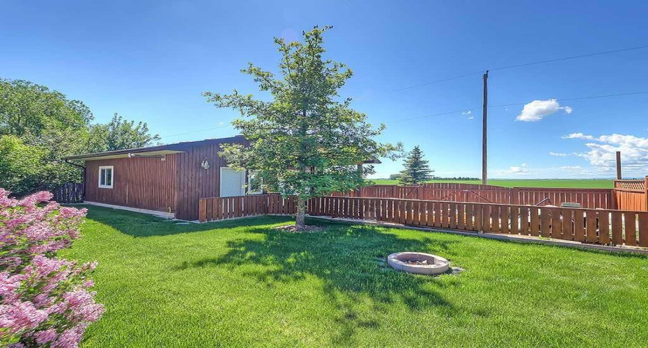 19 Tongue Road, High River, Alberta T1V 1C8, 3 Bedrooms Bedrooms, ,2 BathroomsBathrooms,Residential,For Sale,Tongue,A2323259