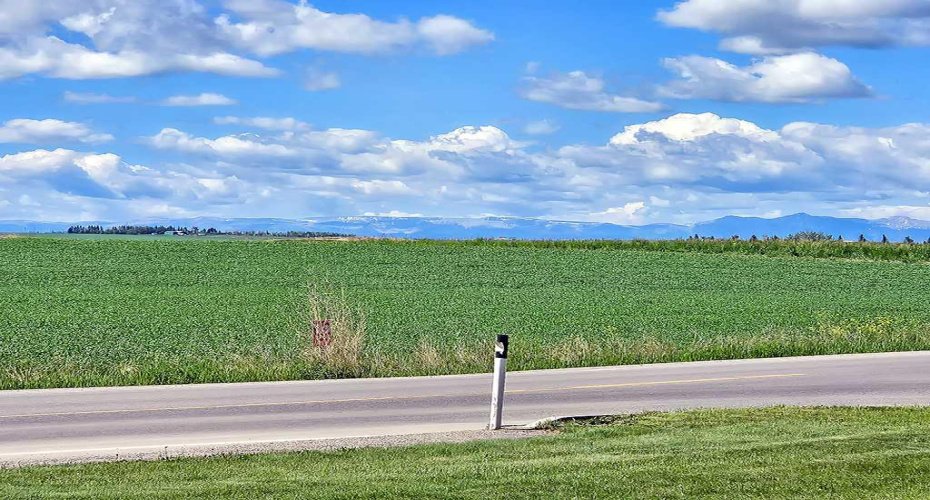 19 Tongue Road, High River, Alberta T1V 1C8, 3 Bedrooms Bedrooms, ,2 BathroomsBathrooms,Residential,For Sale,Tongue,A2323259