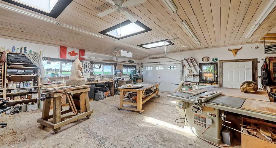 19 Tongue Road, High River, Alberta T1V 1C8, 3 Bedrooms Bedrooms, ,2 BathroomsBathrooms,Residential,For Sale,Tongue,A2323259