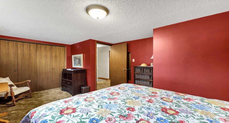 95 Rossdale Way, Medicine Hat, Alberta T1B1Y5, 4 Bedrooms Bedrooms, ,2 BathroomsBathrooms,Residential,For Sale,Rossdale,A2323284