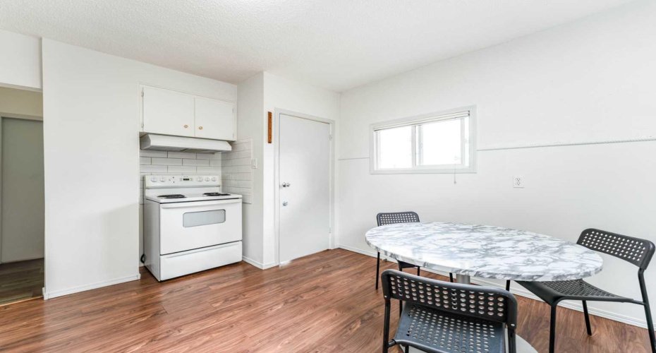 1502 40 Street, Calgary, Alberta T2A 1K2, 5 Bedrooms Bedrooms, ,2 BathroomsBathrooms,Residential,For Sale,40,A2323322