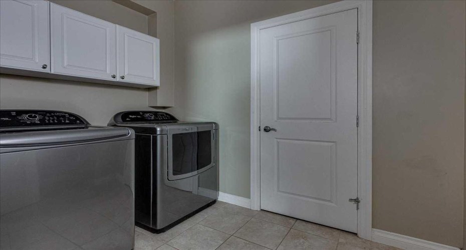 114 Jenner Crescent, Red Deer, Alberta T4P 0E4, 3 Bedrooms Bedrooms, ,3 BathroomsBathrooms,Residential,For Sale,Jenner,A2323393