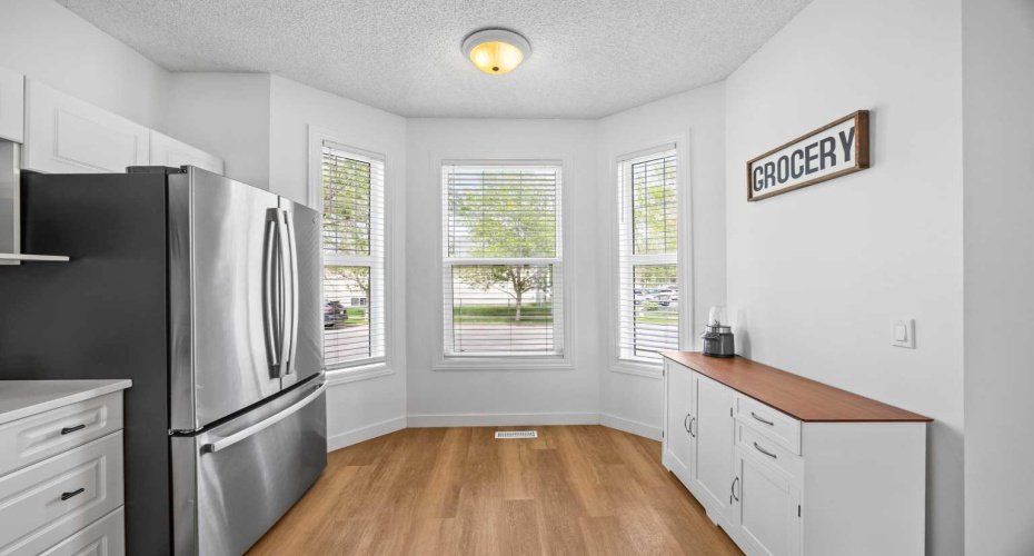 59 Prestwick Park, Calgary, Alberta T2Z 3V4, 2 Bedrooms Bedrooms, ,2 BathroomsBathrooms,Residential,For Sale,Prestwick,A2323428